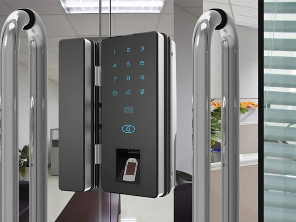 云岩24小时上门开锁公司