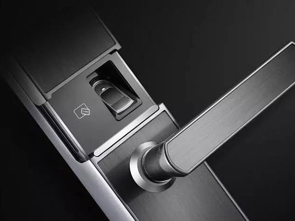 云岩24小时上门开锁公司